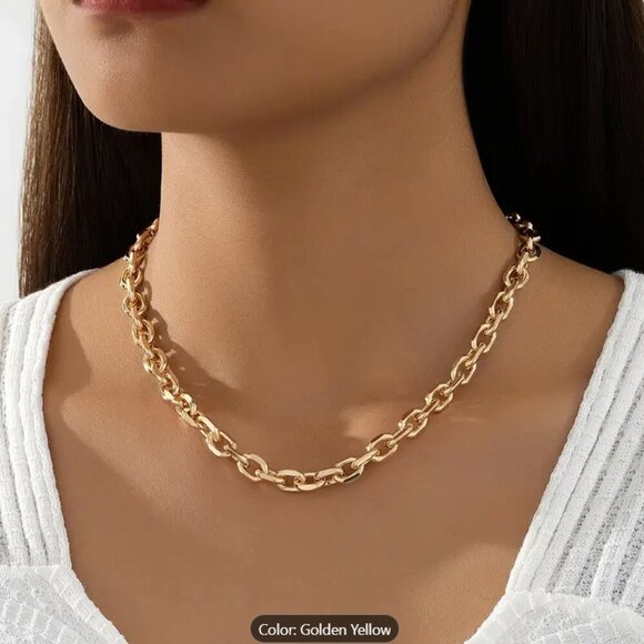 Bohemian Elegant 14K Golden Plated Iron Chain Necklace for Women, Hip-Hop Simple - Picture 1 of 3